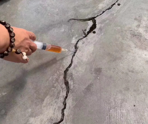 大荔混凝土裂缝修补技术详解​